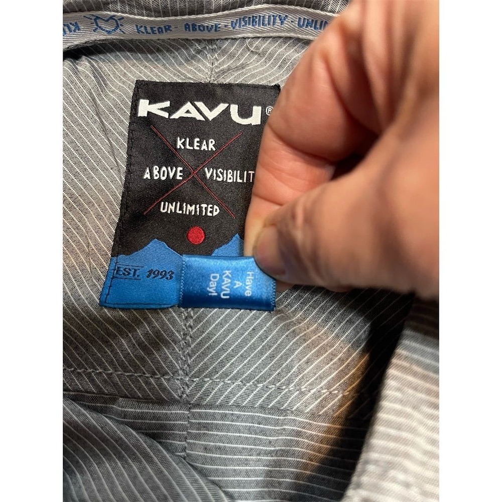 KAVU Men's Striped Short Sleeve Button-Up Shirt Gray Size M Casual - Picture 11 of 11